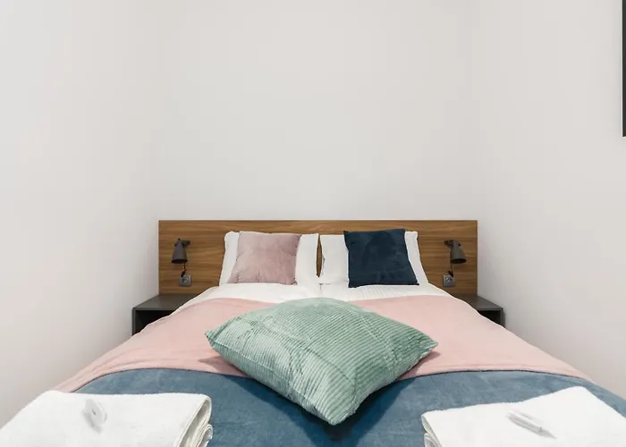 Kwiatowa Apartments Poznan City Center By Noclegi Renters