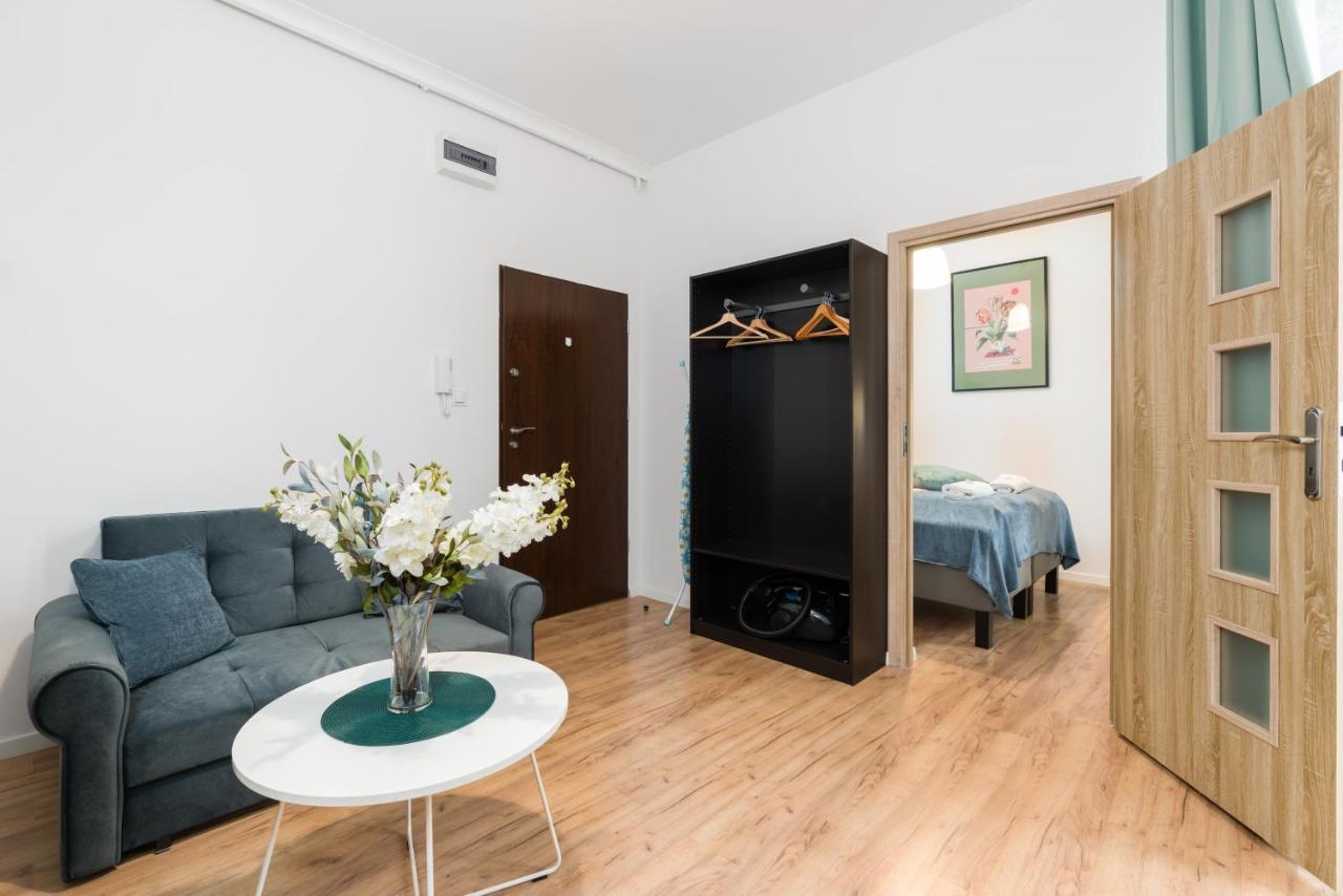 Kwiatowa Center By Renters Apartmán *