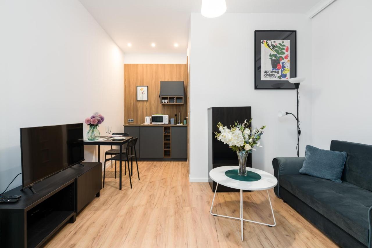 Kwiatowa Center By Renters Apartment Poznan